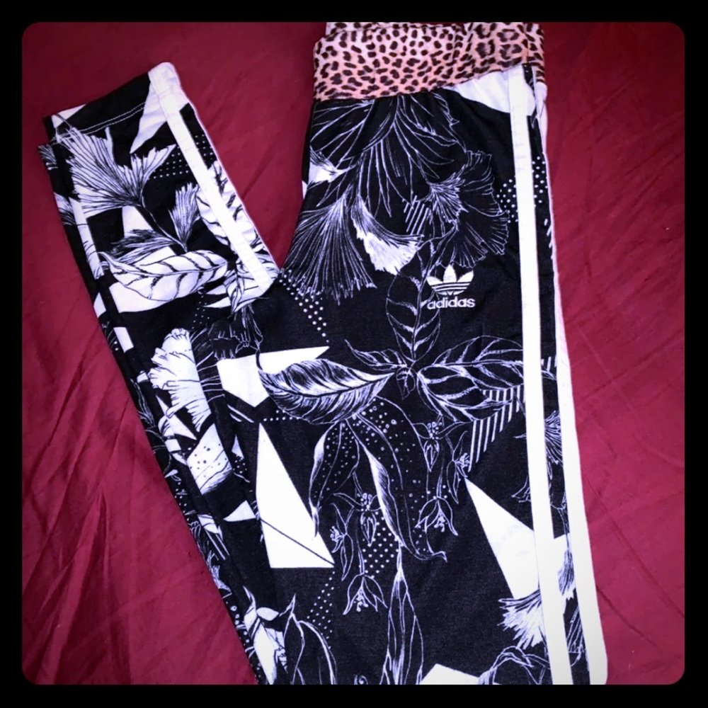Adidas FARM Leggings w/leopard Waistband